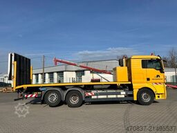 MAN TGX 26.360 / BaumaschinenTransport / 9 to Rampen