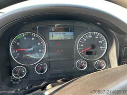 MAN TGX 26.360 / BaumaschinenTransport / 9 to Rampen