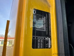 MAN TGX 26.360 / BaumaschinenTransport / 9 to Rampen