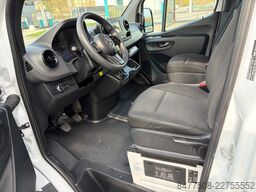 Versalift VTM-41-150-F