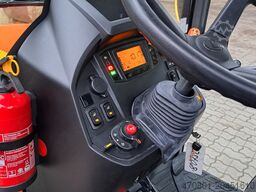 Kubota B2-231HC