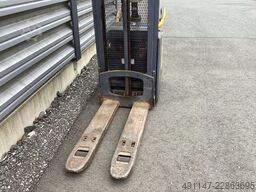 Crown DT3040