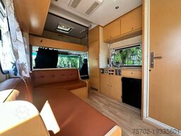 Mercedes-Benz Actros 18360 Niehoff 4 Pferde und Wohnung