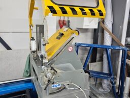 Pertici univer 500d2k