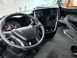Iveco 340X51Z X-Way 8x4 Hiab / Swiss-Vehicle