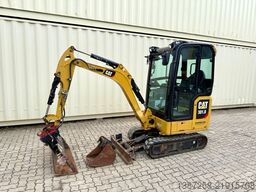 CATERPILLAR 301.8 / 2091 BJ / 2.299 H/ 2 x Löffel/ MS01