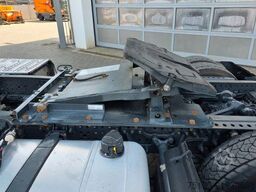 Mercedes-Benz Actros 1851 LSnRL Hubsattelplatte Retarder