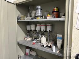 Diverse Lackierzubehör