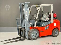 Heli CPYD35-G3- GAS  2,5t 3,3m Hub - KUBOTA - Garantie