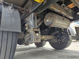KRONE SD STEERAXLE TAILLIFT
