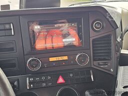 MERCEDES-BENZ ACTROS 1843