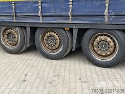 Schmitz Cargobull Curtainsider Mega