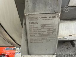 Van Hool FOOD / LEBENSMITTEL / empty weight: 5.860k / 29...