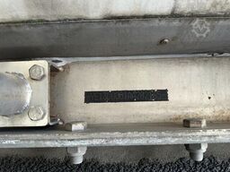Van Hool FOOD / LEBENSMITTEL / empty weight: 5.860k / 29...