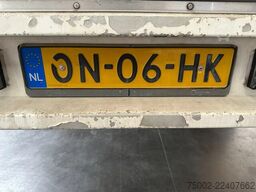Van Hool FOOD / LEBENSMITTEL / empty weight: 5.860k / 29...