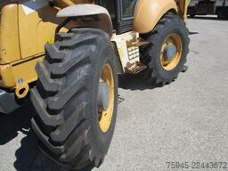 NEW HOLLAND LB 115-4PS, Reifen neuwertig