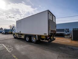 RENAULT PREMIUM 370 DCI + CHEREAU (isolé)