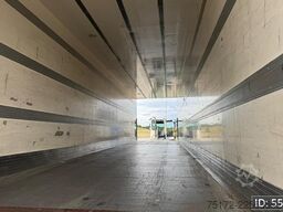 Chereau CSD3 / No engine! / Alu wheels / Palletbox