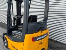 Jungheinrich EFG215