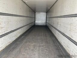 Schmitz Cargobull SAF AXLES, DISC BRAKES, VERY GOOD TIRES