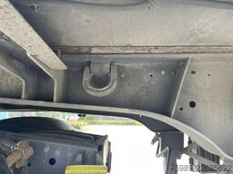 Schmitz Cargobull SAF AXLES, DISC BRAKES, VERY GOOD TIRES