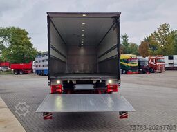 Scania P280 6x2*4 - Box - Loadlift - Low KM - Steering...