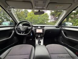 SKODA Octavia 1.6 TDI 85 kW Combi DSG Automatik Navi
