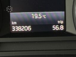 SKODA Octavia 1.6 TDI 85 kW Combi DSG Automatik Navi