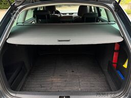 SKODA Octavia 1.6 TDI 85 kW Combi DSG Automatik Navi