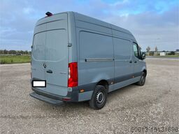 Mercedes-Benz Sprinter 319 CDI Hochdach / Automatik /