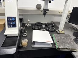 MITUTOYO CRYSTA-PLUS M 544