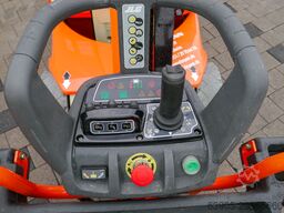 JLG Toucan 12E Plus