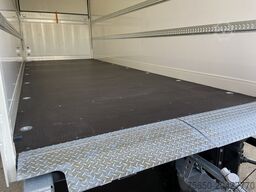 Möslein TK0105D-L Weiß  Tandem Koffer, Ladebordwand 1,5 t + DurchladbarNeufahrzeug --