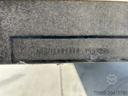 Schmitz Cargobull SCB S3B / Box Trailer / BPW Drum / NL Trailer