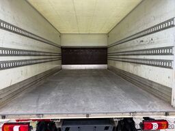 MERCEDES-BENZ MB 818 L 5 m Koffer LBW 1t 2,5 t NL Klima Kamera