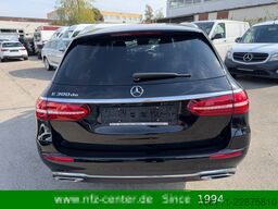 MERCEDES-BENZ E 300 de T Avantgarde HeadUP DISTRONIC AHK