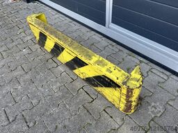 Gesamtlänge: 1.380 mm / Lichte Weite: 1.205 mm / Höhe: 350 mm / gelb/schwarz
