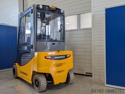 Jungheinrich EFG 320 GE115-330ZZ