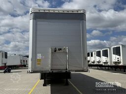 Schmitz Cargobull Curtainsider Coil Getränke