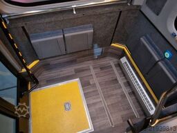 MERCEDES-BENZ Sprinter 517 Heckniederflur Vorlauffahrzeug