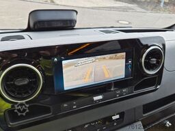 MERCEDES-BENZ Sprinter 517 Heckniederflur Vorlauffahrzeug