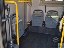 MERCEDES-BENZ Sprinter 516 Heckniederflur City Schlafsessel