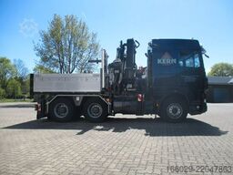 DAF XF 6x4 mit Kran und Space Cab