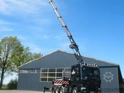 DAF XF 6x4 mit Kran und Space Cab