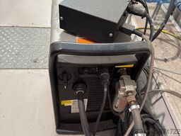 ESPRIT LIGHTNING D2000