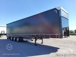 Schmitz Cargobull Curtainsider Mega Getränke