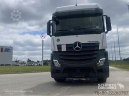 Mercedes-Benz Sattelzugmaschine