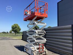 JLG 2646E2