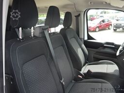 FORD Transit Custom 320L2 DoKa Navi LED Kam GRA