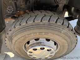 MAN 41.422 F2000 Abroll TAM 8x4 40Ton
